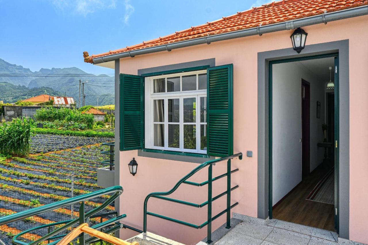 Os Ferreirinhos, A Home In Madeira São Jorge Eksteriør bilde